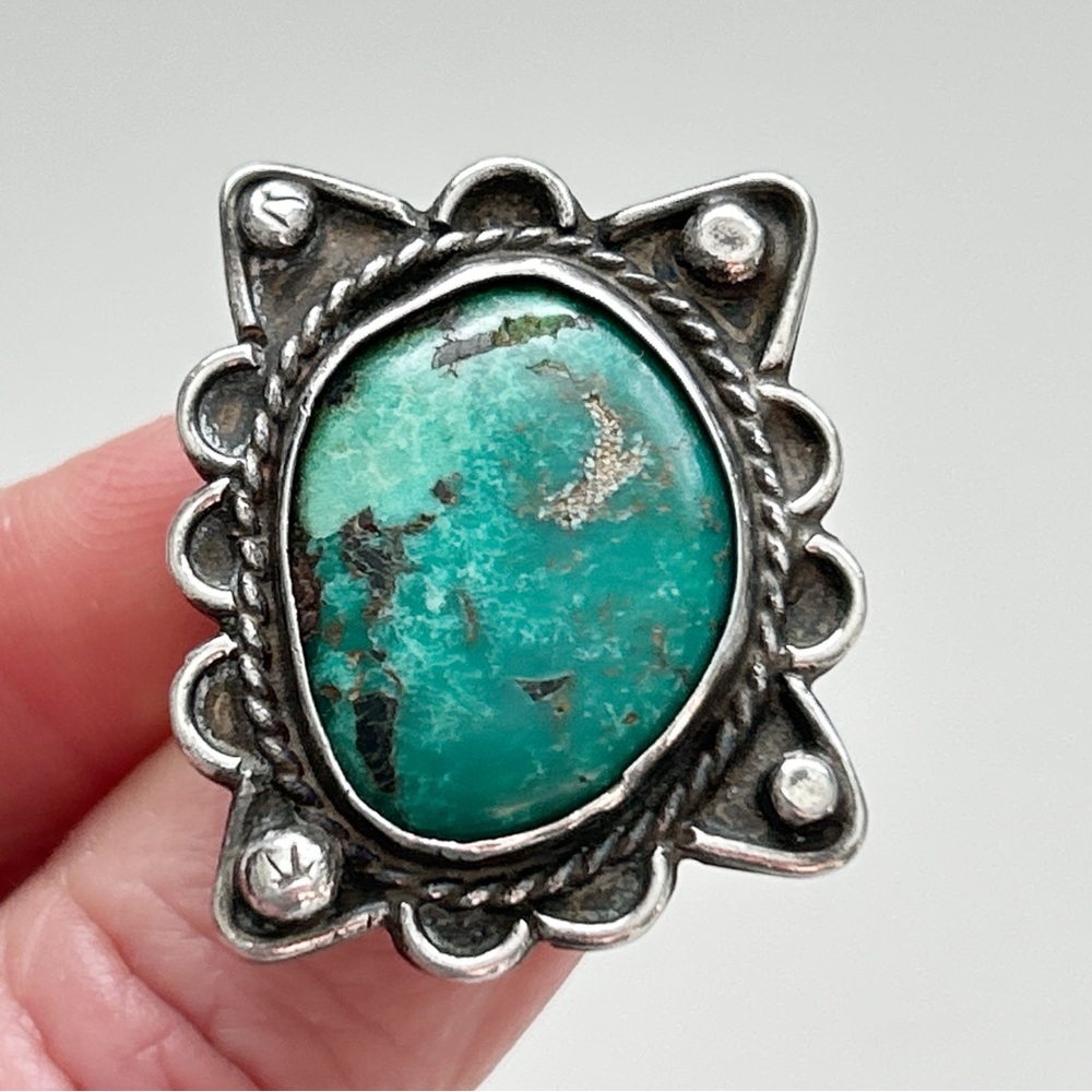 Fabulous Vintage Southwestern Turquoise Sterling Silver Ring